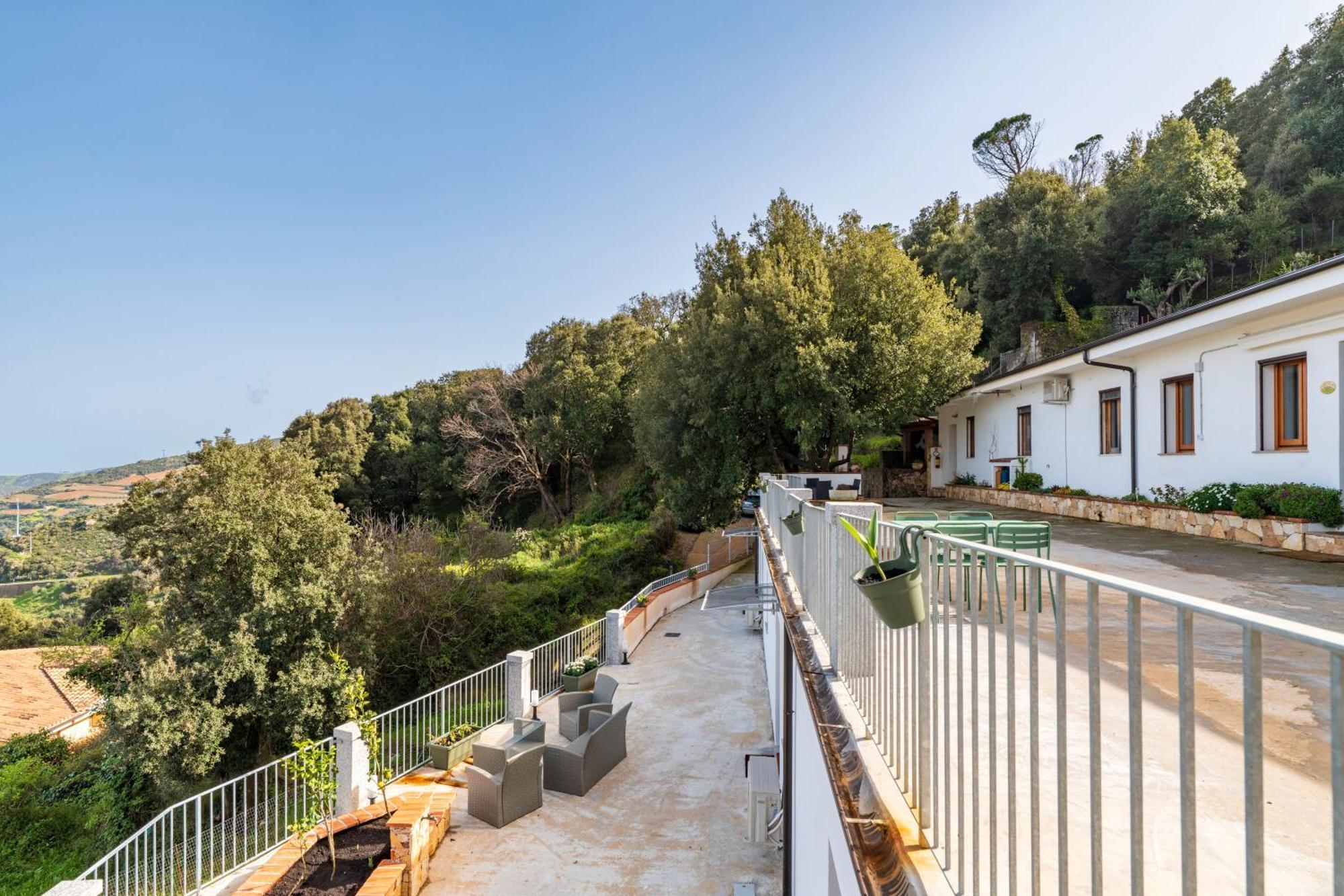 Vila Casa Jerzu S'Essia De Su Santu Exteriér fotografie